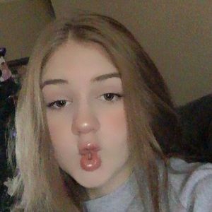 Meet your Posher, Ellie